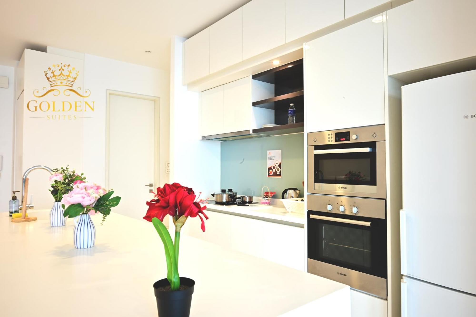 Golden Suites At Platinum Klcc Kuala Lumpur Exterior foto