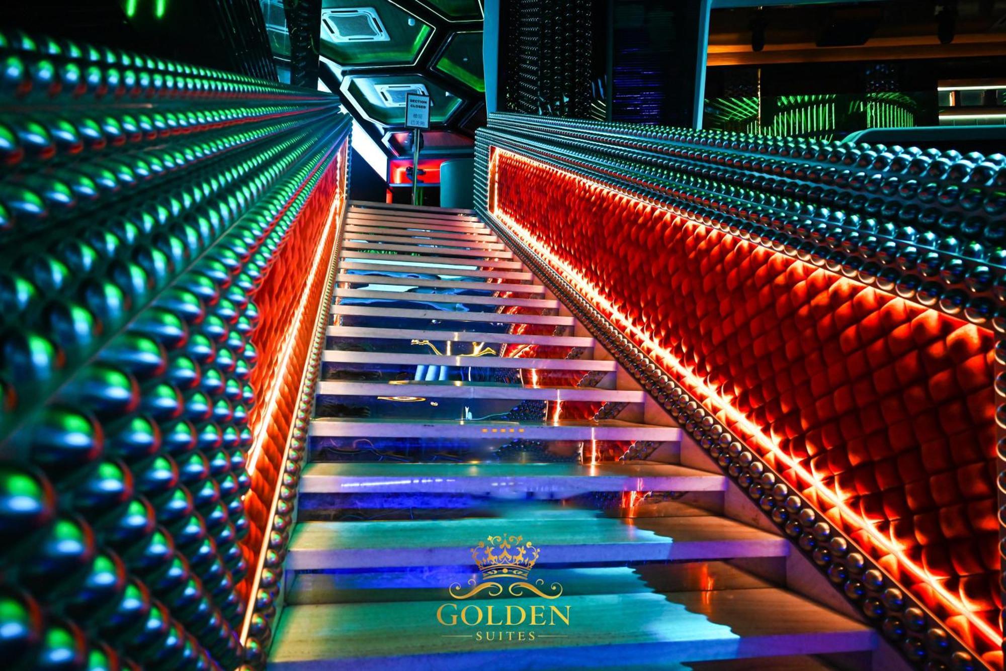 Golden Suites At Platinum Klcc Kuala Lumpur Exterior foto